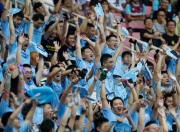 Yabo- 西汉姆迎亚洲杯关键赛，赛前远射贴柱，赛场秩序良好，阵容厚度经受考验