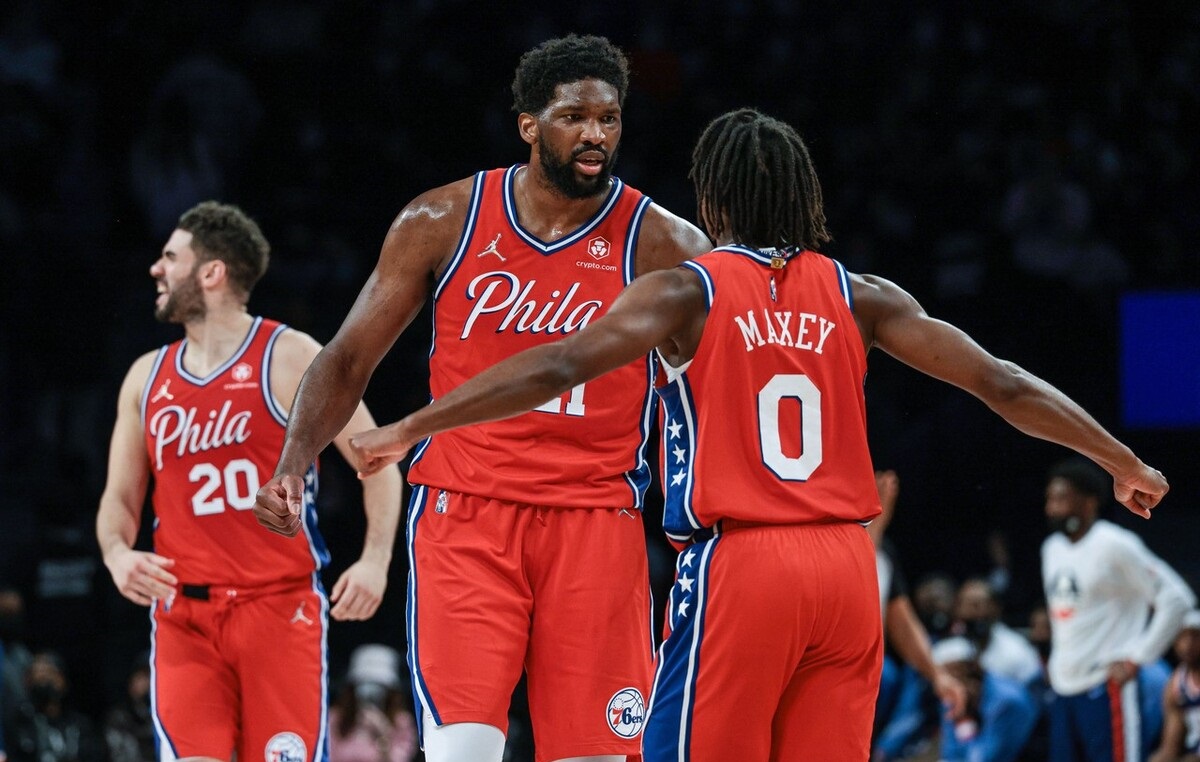 包含陇右山猫队失利祁连雄鲨队,马拉松半决赛上演关键失误成转折!黑马成最大惊喜的词条 包含陇右山猫队失利祁连雄鲨队,马拉松半决赛上演关键失误成转折!黑马成最大惊喜的词条